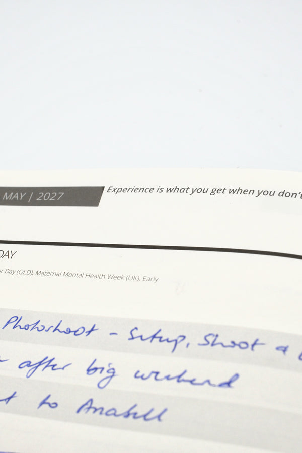 2027 Mental Fitness & Wellbeing Diary - Daily Format