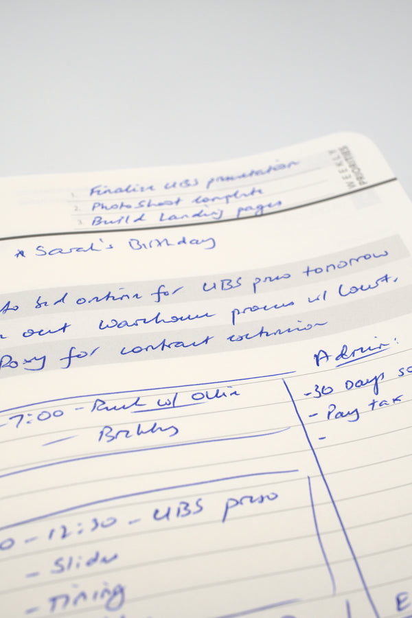 2027 Mental Fitness & Wellbeing Diary - Daily Format